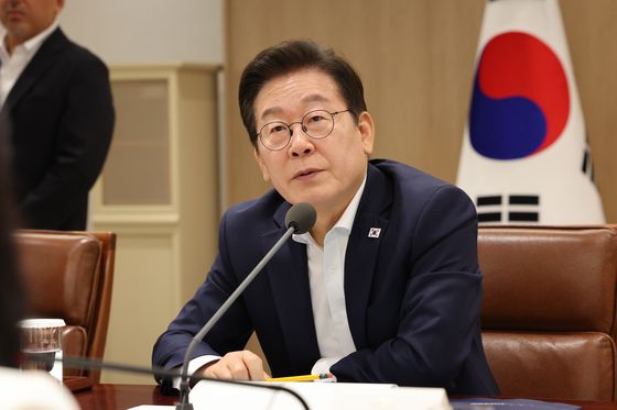 하정우 대통령실 AI미래기획 수석이 22일 서울 용산 대통령실청사에서 브리핑을 하고 있다. 2025.8.22 대통령실사진기자단