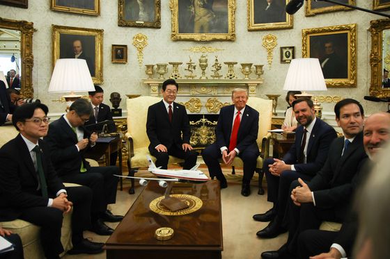 이재명 대통령이 25일 오후(현지시간) 미국 워싱턴 전략국제문제연구소(CSIS)에서 정책 연설을 하고 있다. 김현동 기자