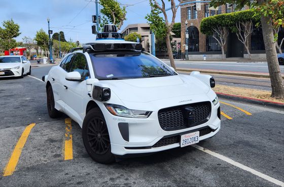 미국 캘리포니아주 샌프란시스코에서 운행 중인 구글 로보택시 웨이모. 사진 여성국 기자