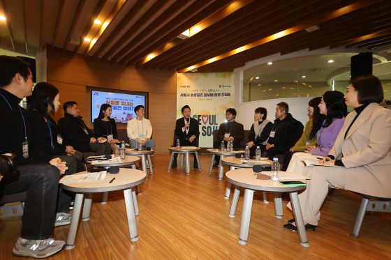 오세훈 서울시장이 올해 열린 '서울시 소상공인 힘보탬 현장 간담회'에서 인사말을 하고 있다. 연합뉴스