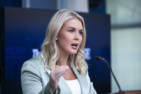 미국 이민 단속 당국이 홈페이지를 통해 지난 4일(현지시간) 조지아주 현대차그룹-LG에너지솔루션의 합작 배터리 공장 건설현장에서 벌인 불법체류?고용 단속 현장 영상을 홈페이지를 통해 공개했다. ICE 홈페이지 영상 캡쳐=연합뉴스