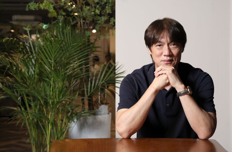 내년 북중미 월드컵을 준비 중인 홍명보 축구대표팀 감독. 강정현 기자