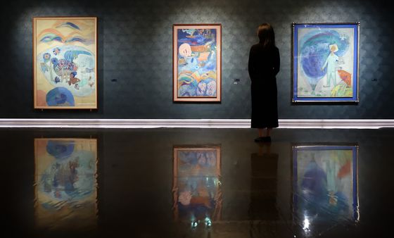 석파정 서울미술관에서 열리는 천경자 작고 10주기 특별기획전 '내 슬픈 전설의 101페이지' . [뉴시스]