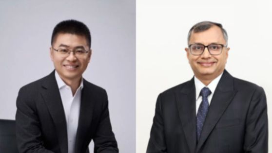 리펑강 베이징현대 신임 총경리(왼쪽)와 타룬 가르드 신임 인도권역본부장(CEO). 사진 현대차그룹