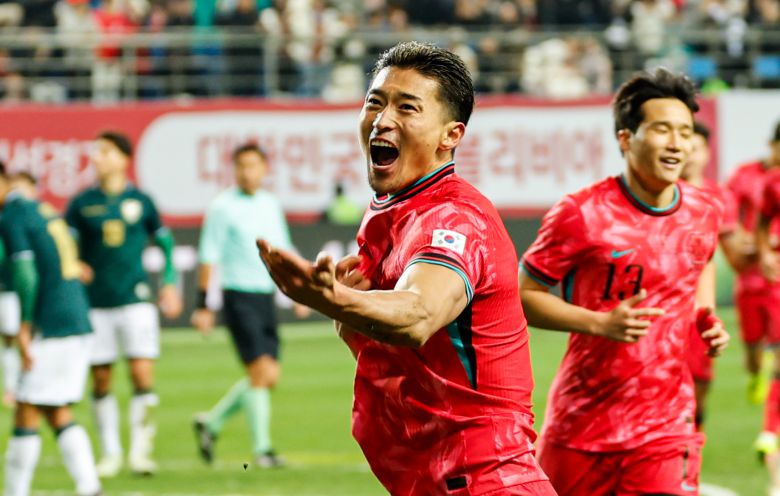 한국축구대표팀 조규성이 14일 대전월드컵경기장에서 열린 평가전에서 골을 넣은 뒤 세리머니를 하고 있다. 최기웅 기자