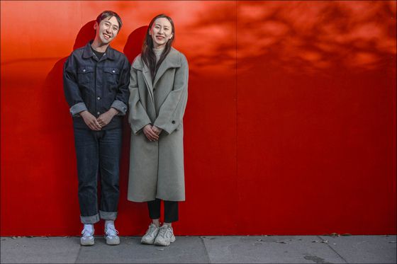 김현섭과 이고운(왼쪽부터)은 굿과 제천의식을 소재로 한 국악관현악 신곡을 선보인다. 21일 세종문화회관에서 열리는 서울시국악관현악단 믹스드 오케스트라 '넥스트 레벨' 공연을 통해서다. 사진 세종문화회관