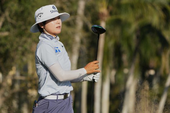 21일(한국시간) CME그룹 투어 챔피언십 1라운드에서 경기 중인 이소미. AP=연합뉴스