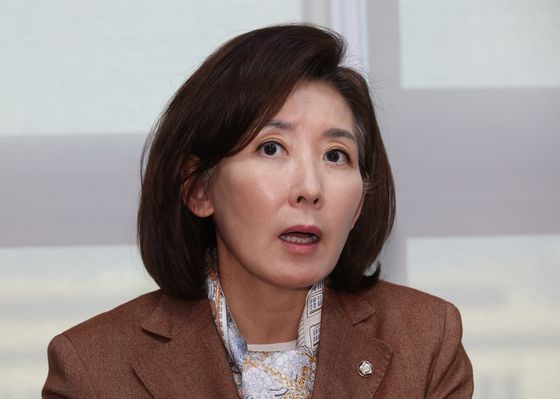 오세훈 서울시장이 19일 서울 동작구 노량진 재정비촉진지구 착공 현장에서 발언을 하고 있다. 뉴스1