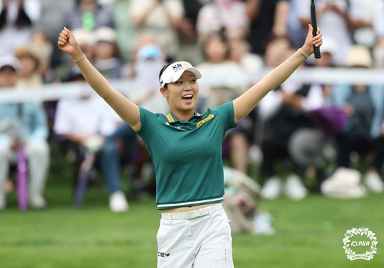 올 시즌 KLPGA 투어에서 3승을 거두며 통산 5승을 달성한 방신실은 LPGA 퀄리파잉 시리즈 파이널에 출전해 미국 진출에 도전한다. 사진 KLPGA