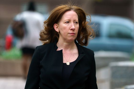 내년 3월 애플의 법무 총괄 수석부사장으로 부임 예정인 제니퍼 뉴스테드. 예일대 로스쿨 출신으로 미 국무부 법률고문을 지내고, 메타 최고법무책임자(CLO)를 지냈다. EPA=연합뉴스