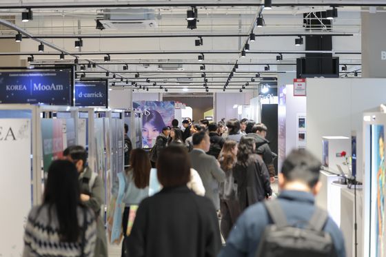 아모레퍼시픽의 버추얼 인플루언서 지지(왼쪽부터), 미오, 아일라. [사진 오프더레코드]