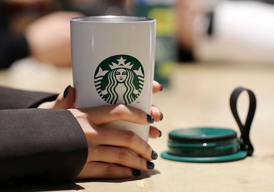 이재명 대통령이 17일 정부세종컨벤션센터에서 열린 기후부(기상청)·원안위 업무보고에 참석해 있다. 대통령실 제공