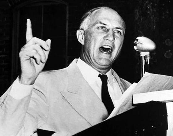 1957년 공민권법에 반대하며 24시간 18분 동안 필리버스터에 나섰던 스트롬 서몬드 전 미국 상원의원. 연합뉴스