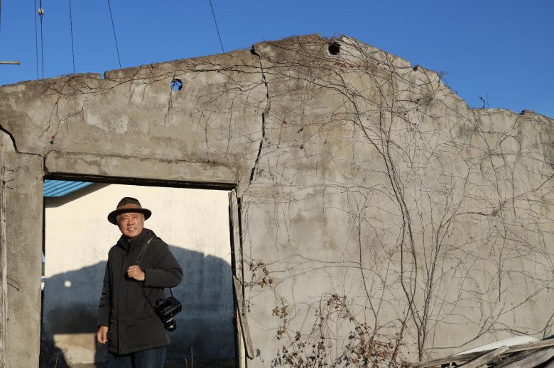 사라지는 마을 또한 마 작가의 사진 속에 고스란히 남아 역사가 된다.