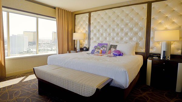 떡볶이, 김치볶음밥 등 BTS 최애 메뉴를 라스베이거스에서 즐길 수 있다. 사진｜하이브