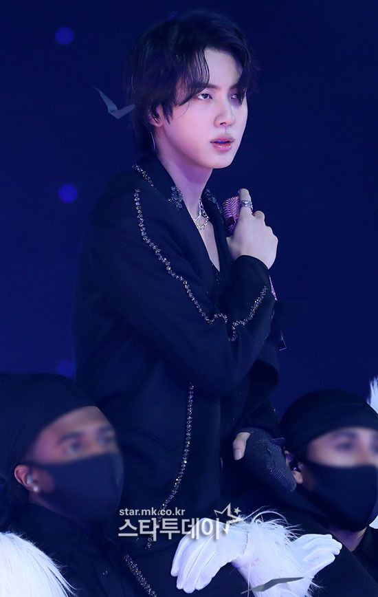 방탄소년단이 라스베이거스에서 '퍼미션 투 댄스 온 스테이지' 투어 콘서트를 성공적으로 선보였다. 사진｜빅히트 뮤직