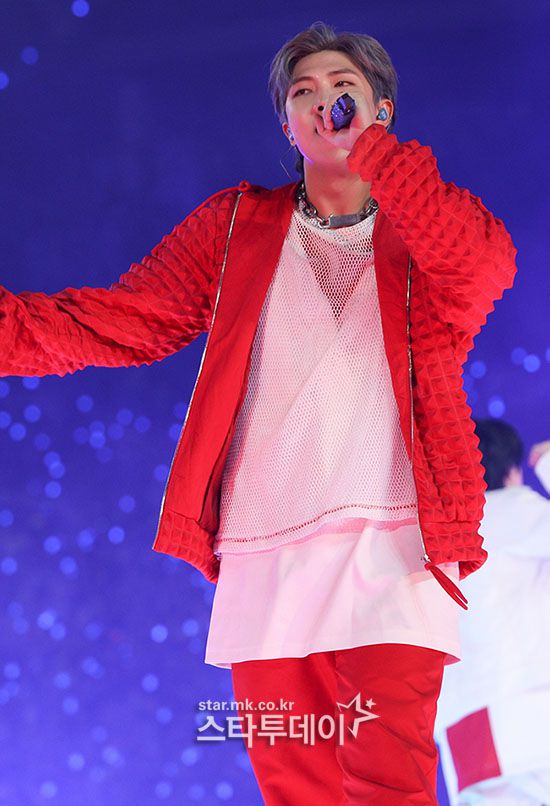 방탄소년단이 라스베이거스에서 '퍼미션 투 댄스 온 스테이지' 투어 콘서트를 성공적으로 선보였다. 사진｜빅히트 뮤직