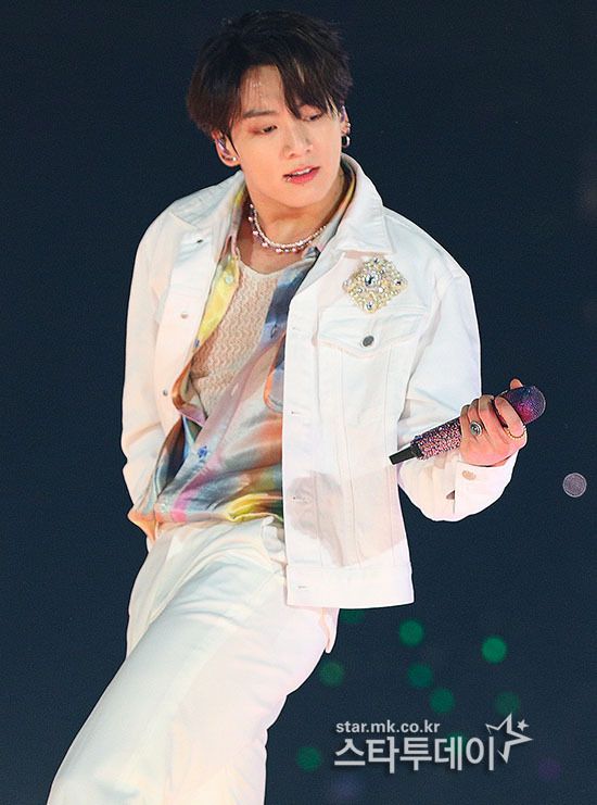 방탄소년단이 라스베이거스에서 '퍼미션 투 댄스 온 스테이지' 투어 콘서트를 성공적으로 선보였다. 사진｜빅히트 뮤직