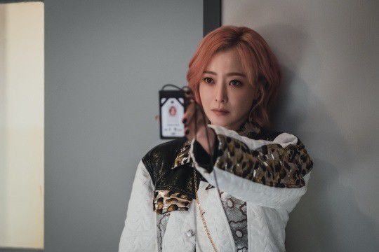 김희선은 드라마 `내일`을 통해 또 한 번 배우로서 재발견됐다. 사진｜힌지엔터테인먼트