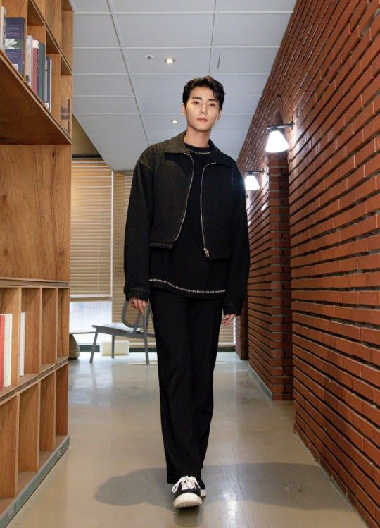 영케이는 카투사 복무 중 최우수 전사에 등극했다. 사진lJYP엔터테인먼트