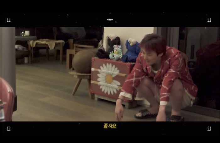 지드래곤 ‘파워’ 뮤직비디오 비하인드 영상. 사진ㅣ갤럭시코퍼레이션