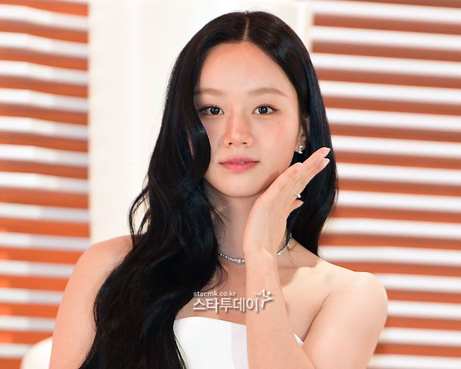 스타투데이