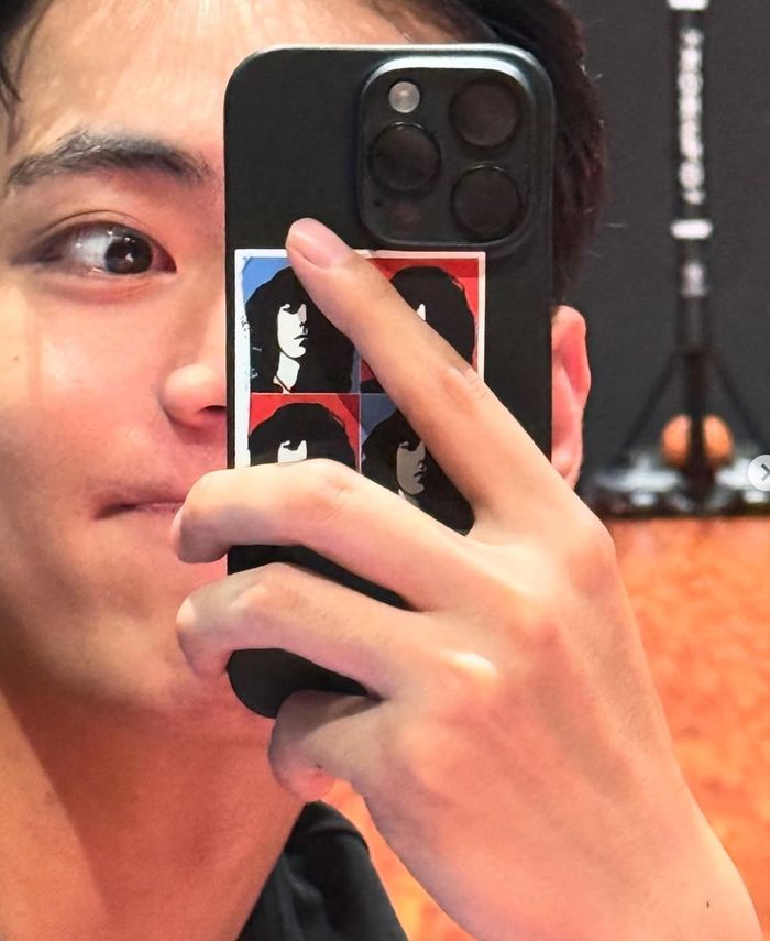 뷔. 사진|인스타그램