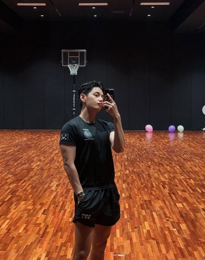 사진|뷔 인스타그램