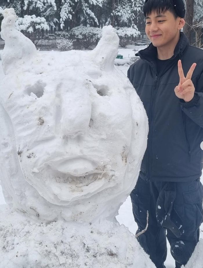 사진|뷔 인스타그램