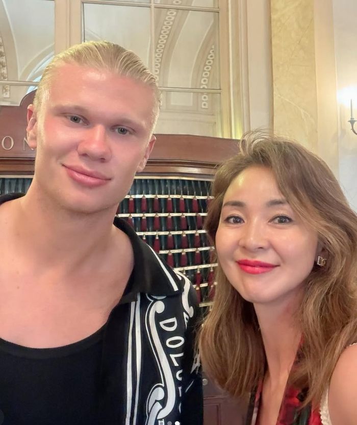 엘링 홀란드, 야노 시호. 사진|야노 시호 인스타그램