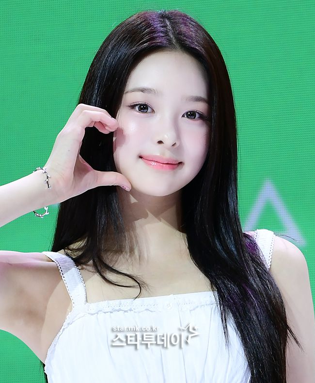 그룹 앳하트 나현. <강영국 기자>