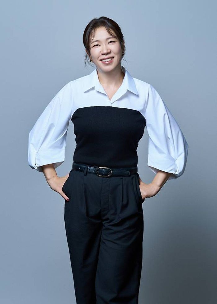 염혜란이 ‘어쩔수가없다’에서 박찬욱 감독과 호흡을 맞춘 소감을 밝혔다. 사진|에이스팩토리