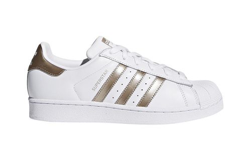 아디다스도 ‘수퍼스타’를 커스텀해서 주문할 수 있도록 만들었다.