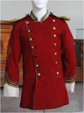 헌병 부위 예복 및 상복(홍철유)