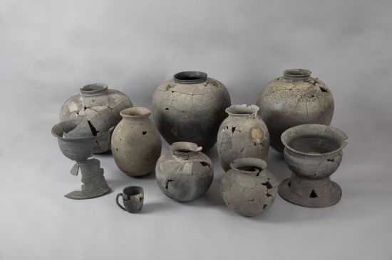 경주 쪽샘 L17호 목곽묘에서 출토된 토기 일괄