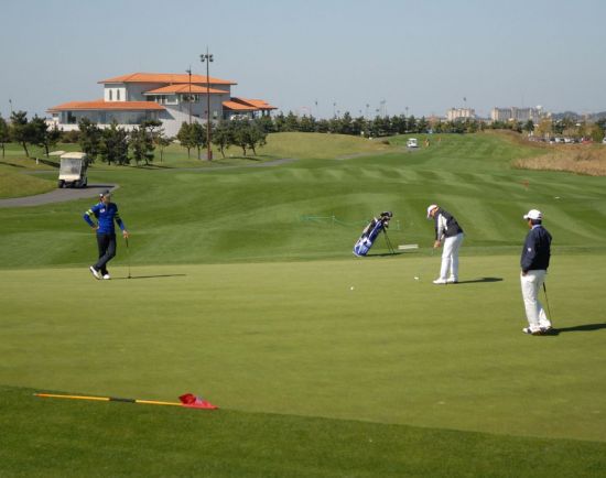 KPGA '윈터투어'가 내년 1~3월 전북 군산골프장에서 5개 대회를 치른다.