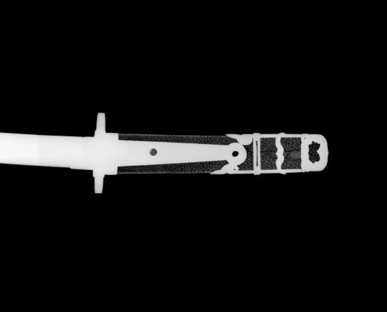 X-ray 촬영 어피로 감싼 환도