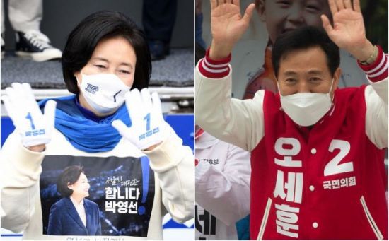 김 씨가 진행하는 TBS '김어준의 뉴스공장' 거취는 지난 서울시장 보궐선거 당시 여야 쟁점으로 떠오르기도 했다. 사진은 서울시장 보궐선거를 열흘 앞둔 지난달 28일 박영선 당시 더불어민주당 서울시장 후보(왼쪽)와 오세훈 당시 국민의힘 후보가 각각 유세하는 모습. / 사진=국회사진기자단 [이미지출처=연합뉴스]