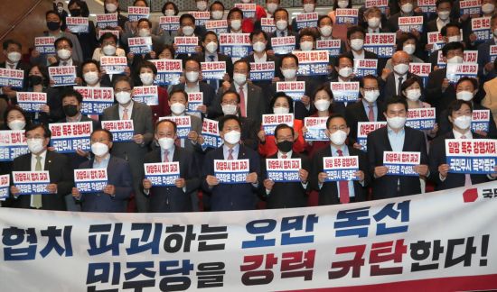 [이미지출처=연합뉴스]