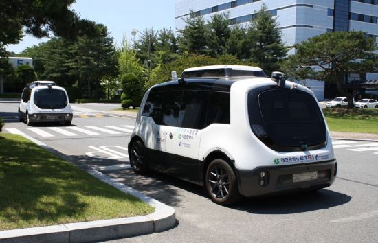 ETRI가 개발한 자율주행차 '오토비(AutoVe)'