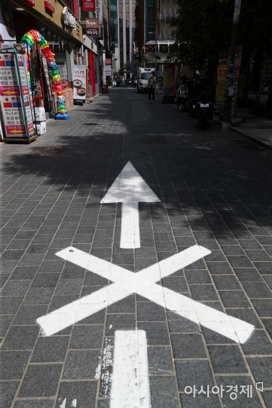 명동 거리가 한산하다. /문호남 기자 munonam@