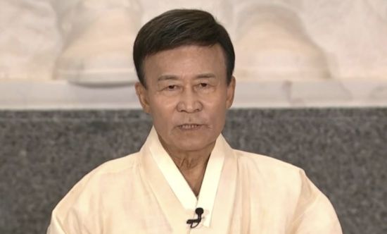 김원웅 광복회장이 지난 15일 사전에 녹화된 기념사를 하고 있다. / 사진=KTV 캡처