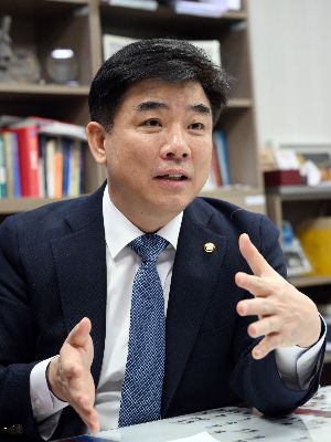 김병욱 더불어민주당 선대위 직능본부장./윤동주 기자 doso7@