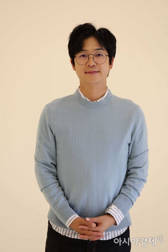 개그맨 홍인규가 15일 아시아경제와 인터뷰하고 있다. /문호남 기자 munonam@