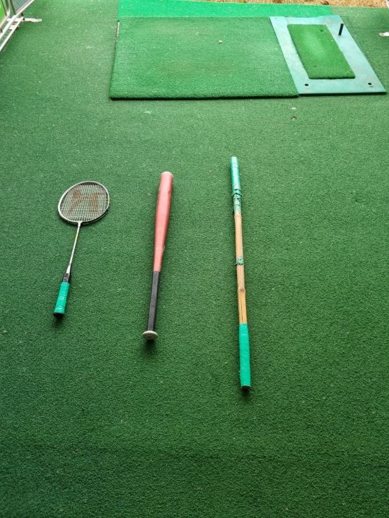 허송씨가 직접 제작한 훈련 도구들.[이미지출처=허송]