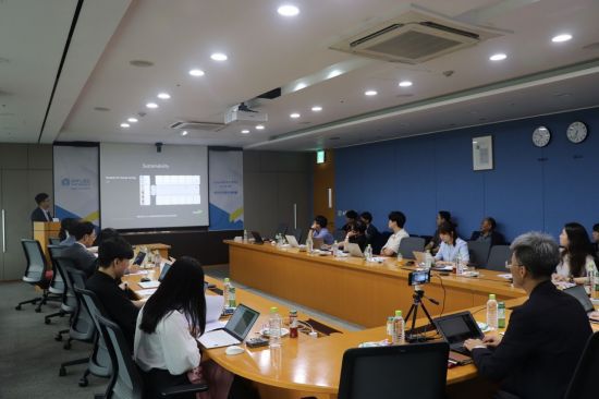 어플라이드 머티어리얼즈 코리아 기자 간담회가 이뤄지고 있는 성남시 분당 소재 회사 사무실 모습 / [사진제공=어플라이드 머티어리얼즈 코리아]