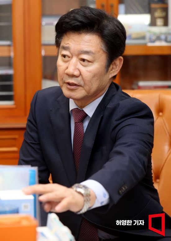 박상철 국회 입법조사처장. 사진=허영한 기자 younghan@