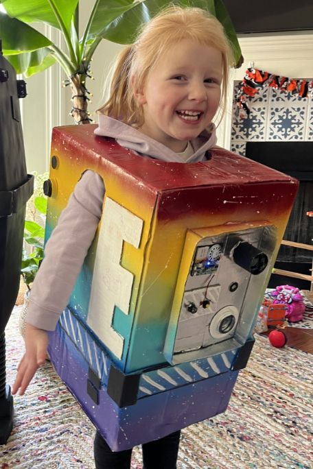 '최연소 멘사 회원' 기록을 경신한 미국 켄터키주 아이슬라 맥냅. [사진 출처=기네스 세계 기록 홈페이지 캡처]