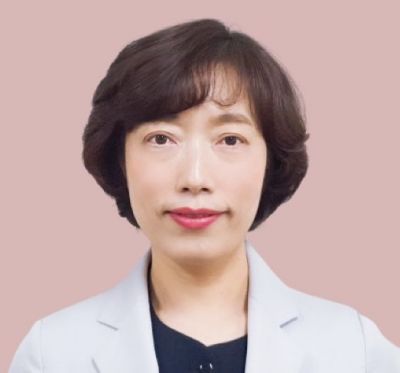 최명이 전남대병원 간호부장.