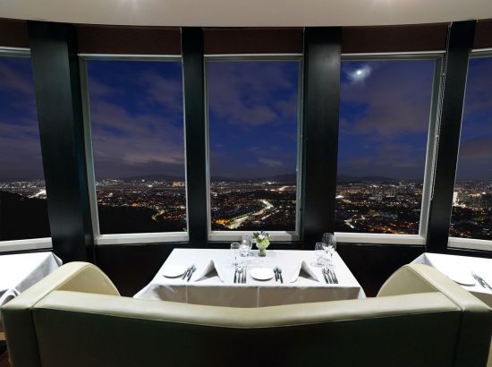 N서울타워 전망대 프렌치 레스토랑 '엔그릴'[사진제공=CJ푸드빌]